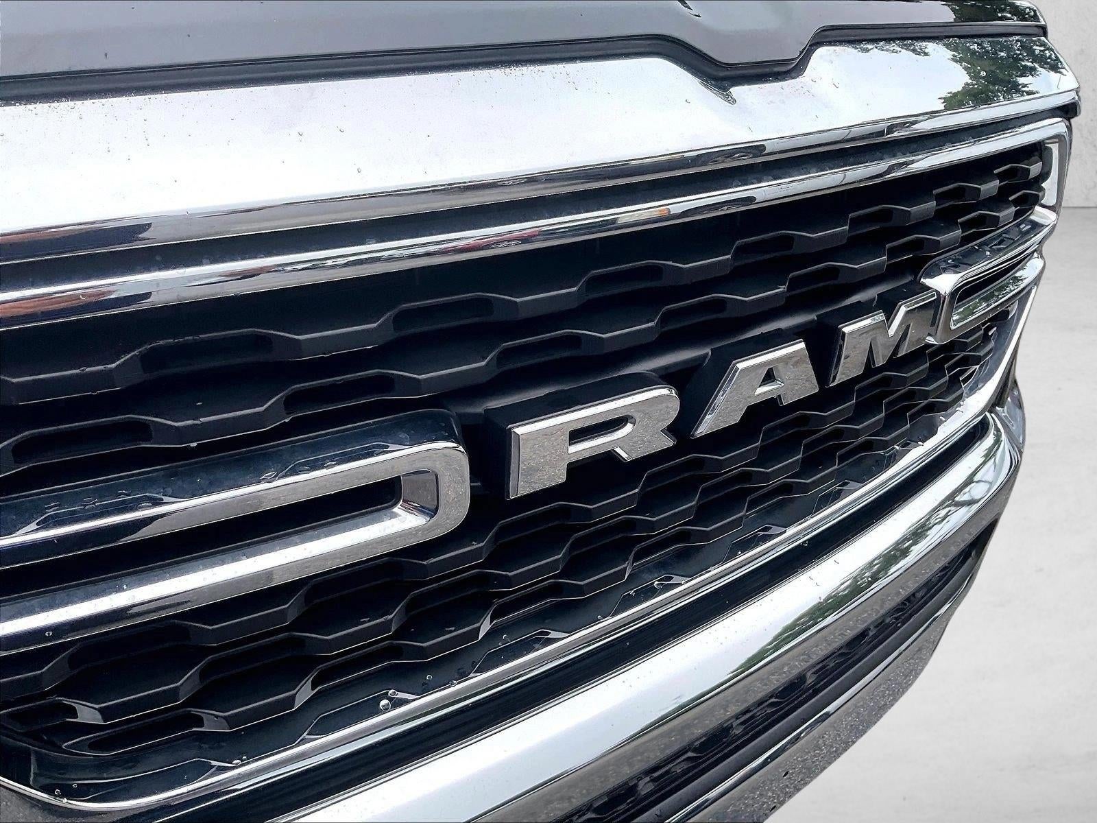 2023 RAM 1500 Big Horn Crew Cab 4x2 5'7" Box