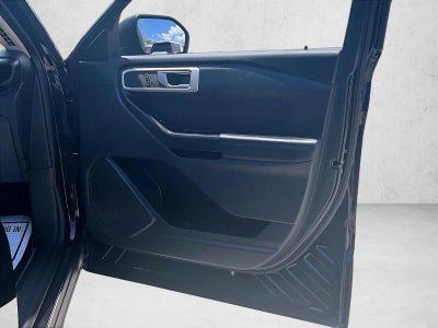 2021 Ford Explorer Base