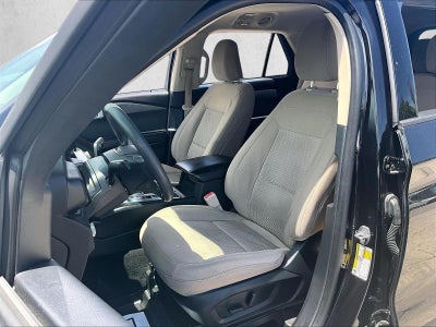 2021 Ford Explorer Base