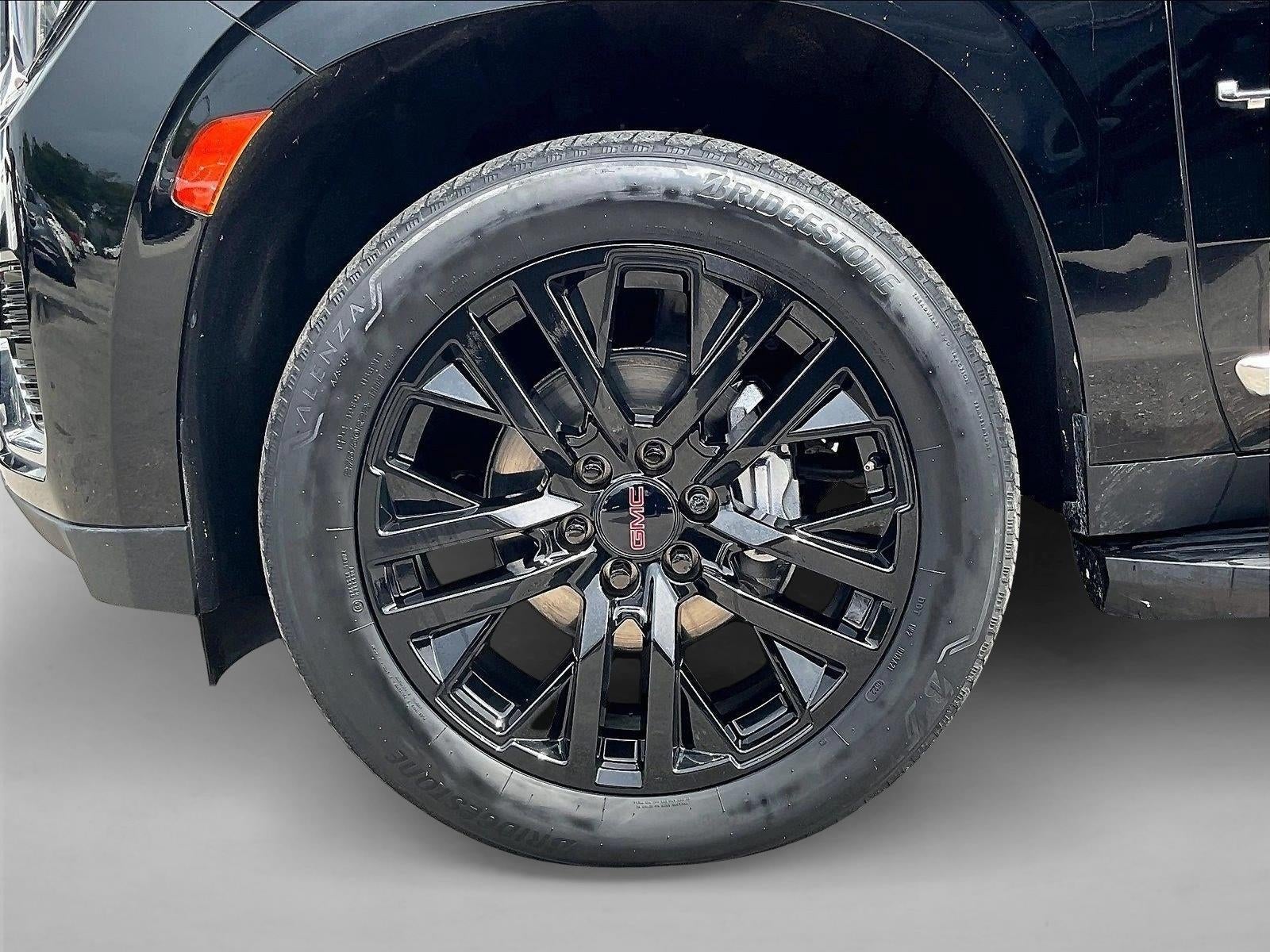2023 GMC Yukon XL SLT