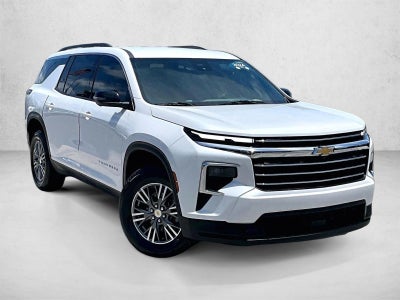 2024 Chevrolet Traverse LT