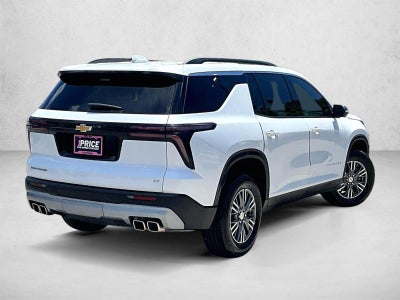 2024 Chevrolet Traverse LT