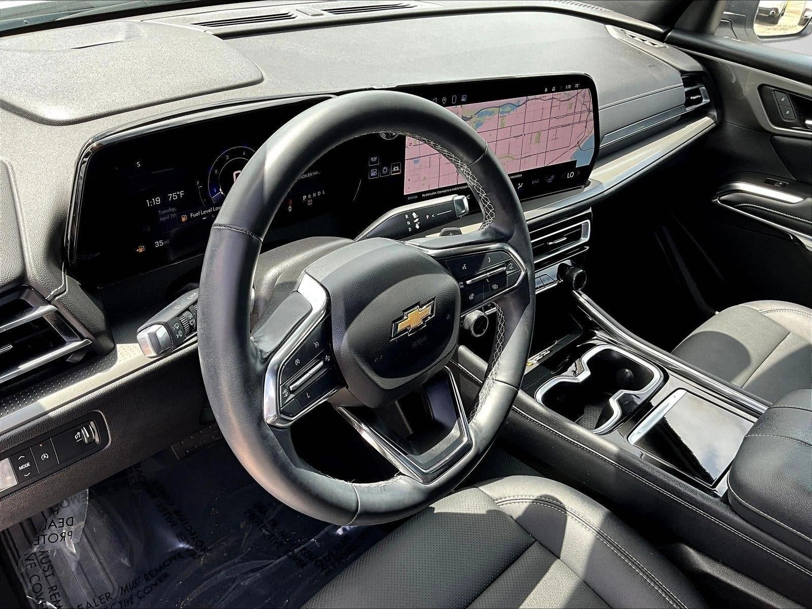 2024 Chevrolet Traverse LT