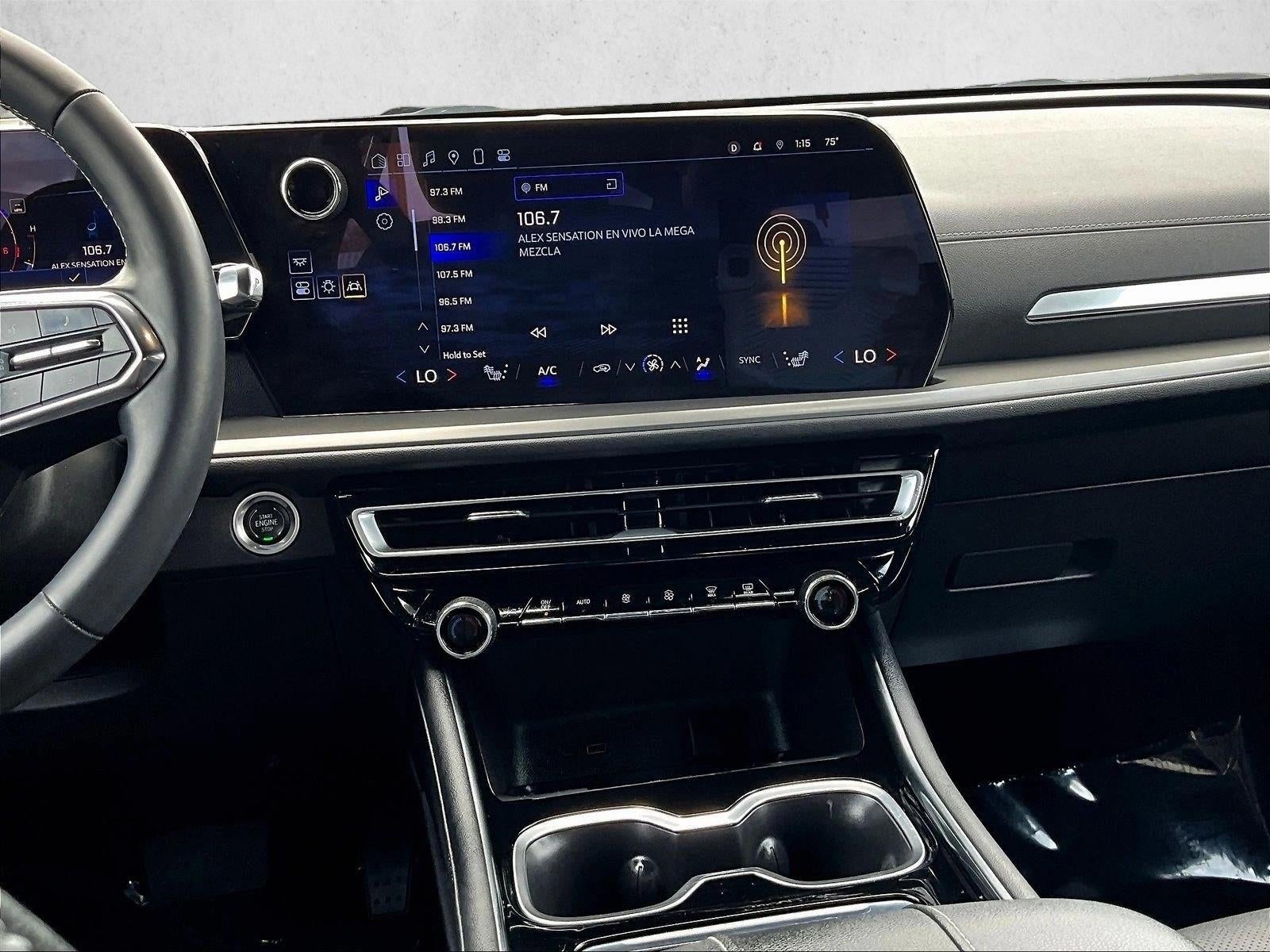 2024 Chevrolet Traverse LT