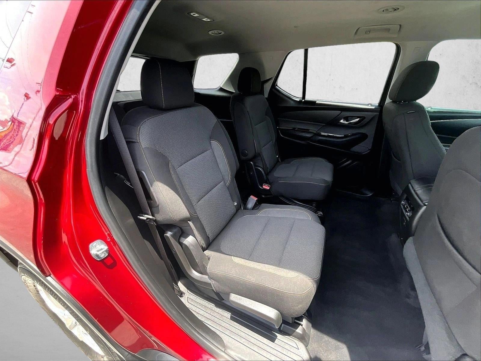 2020 Chevrolet Traverse LT Cloth
