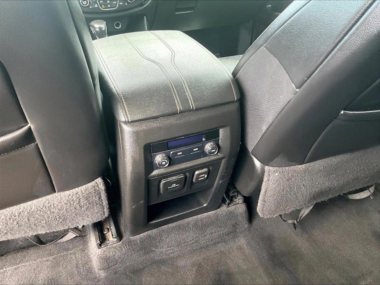 2021 Chevrolet Traverse RS