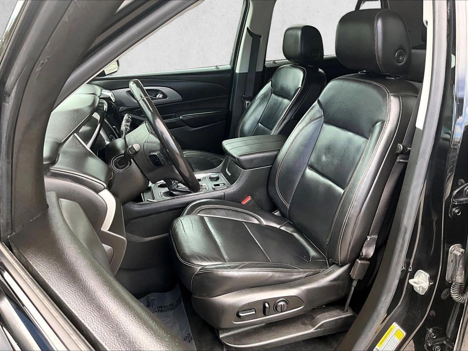 2021 Chevrolet Traverse RS