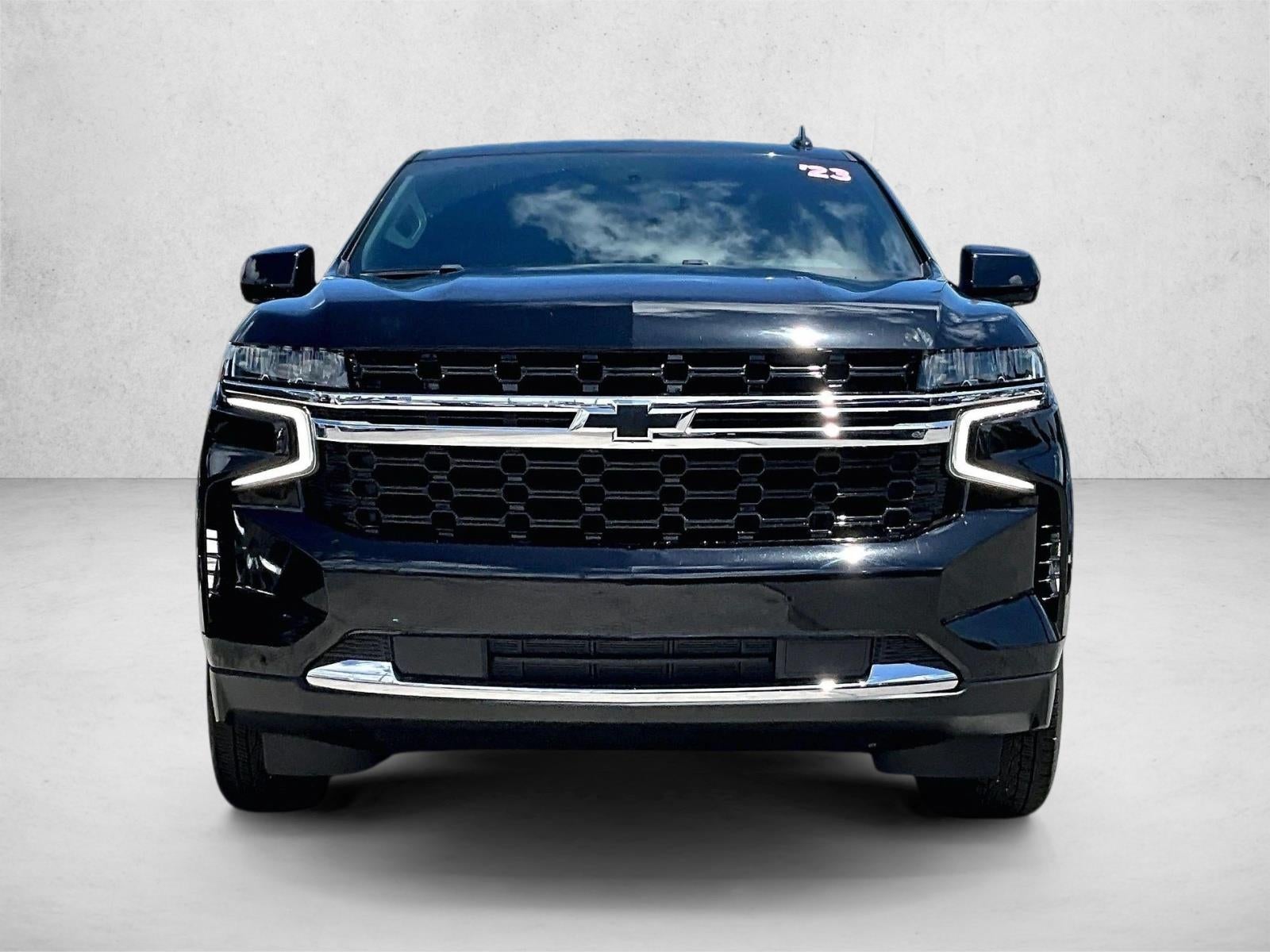 2023 Chevrolet Suburban LS