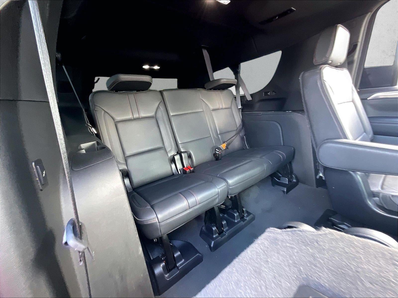2024 Chevrolet Suburban RST