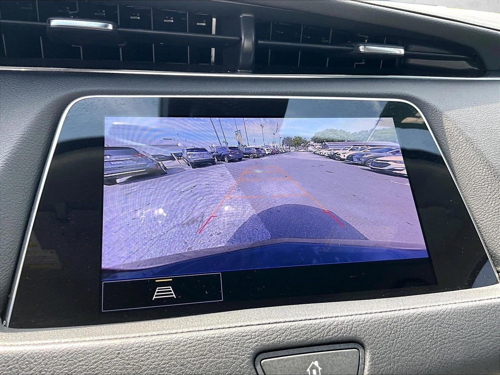 2023 Cadillac XT4 Luxury