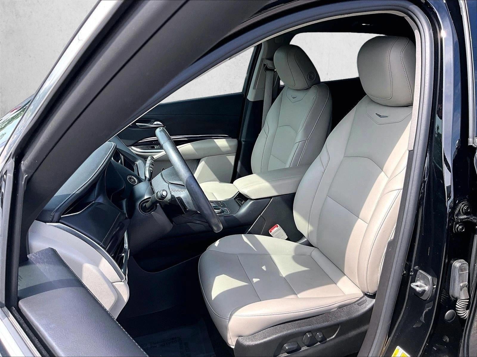 2023 Cadillac XT4 Luxury