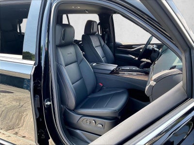 2024 Cadillac Escalade Luxury