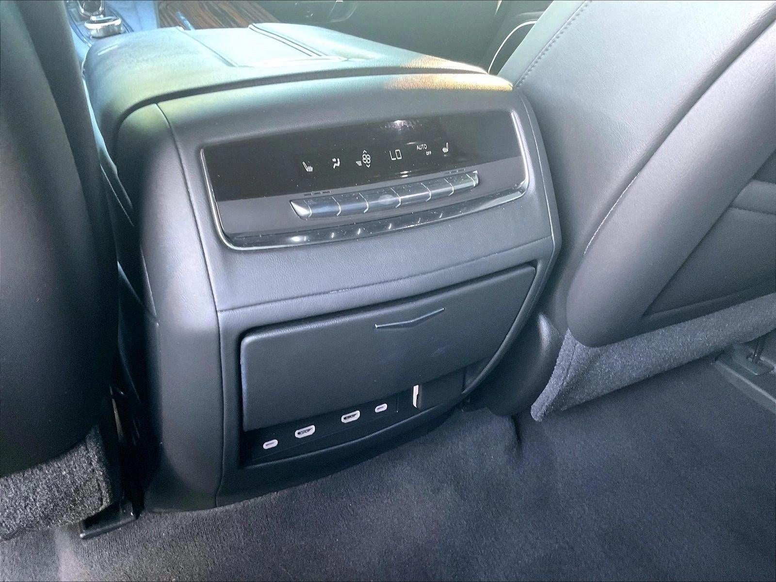 2021 Cadillac Escalade ESV Premium Luxury
