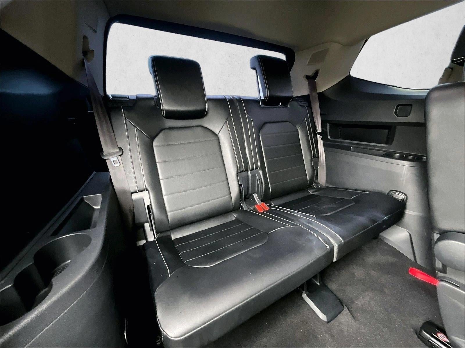 2022 Volkswagen Atlas 3.6L V6 SEL Premium R-Line