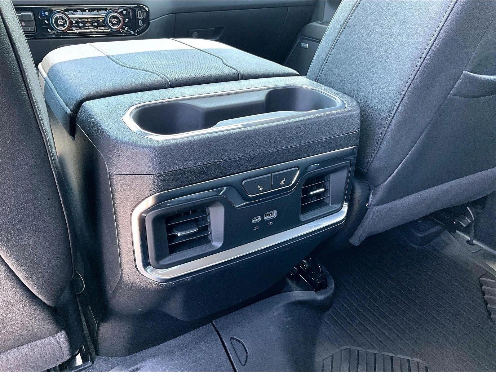 2025 Chevrolet Silverado 3500 HD LTZ