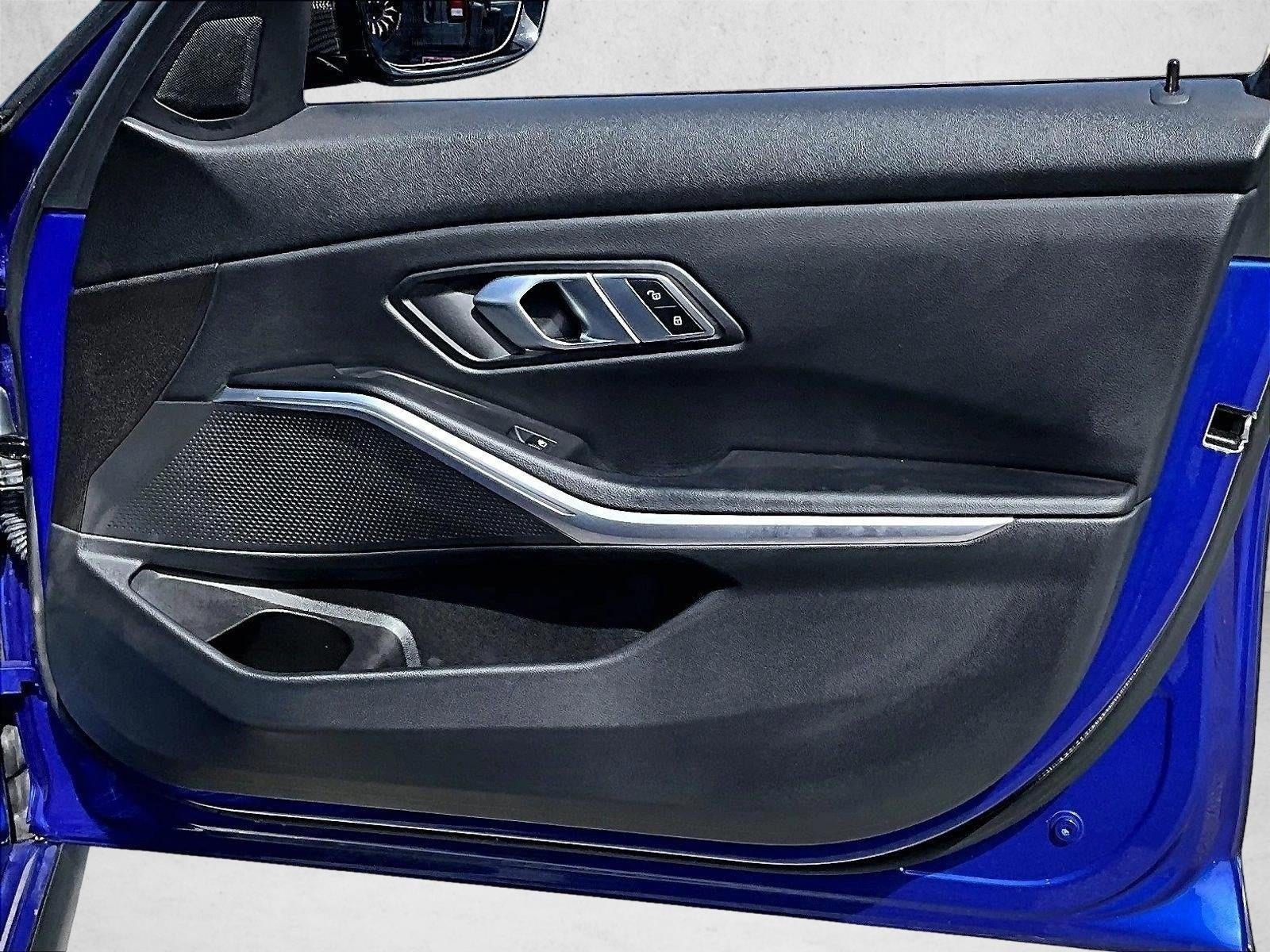 2022 BMW 330i 330i