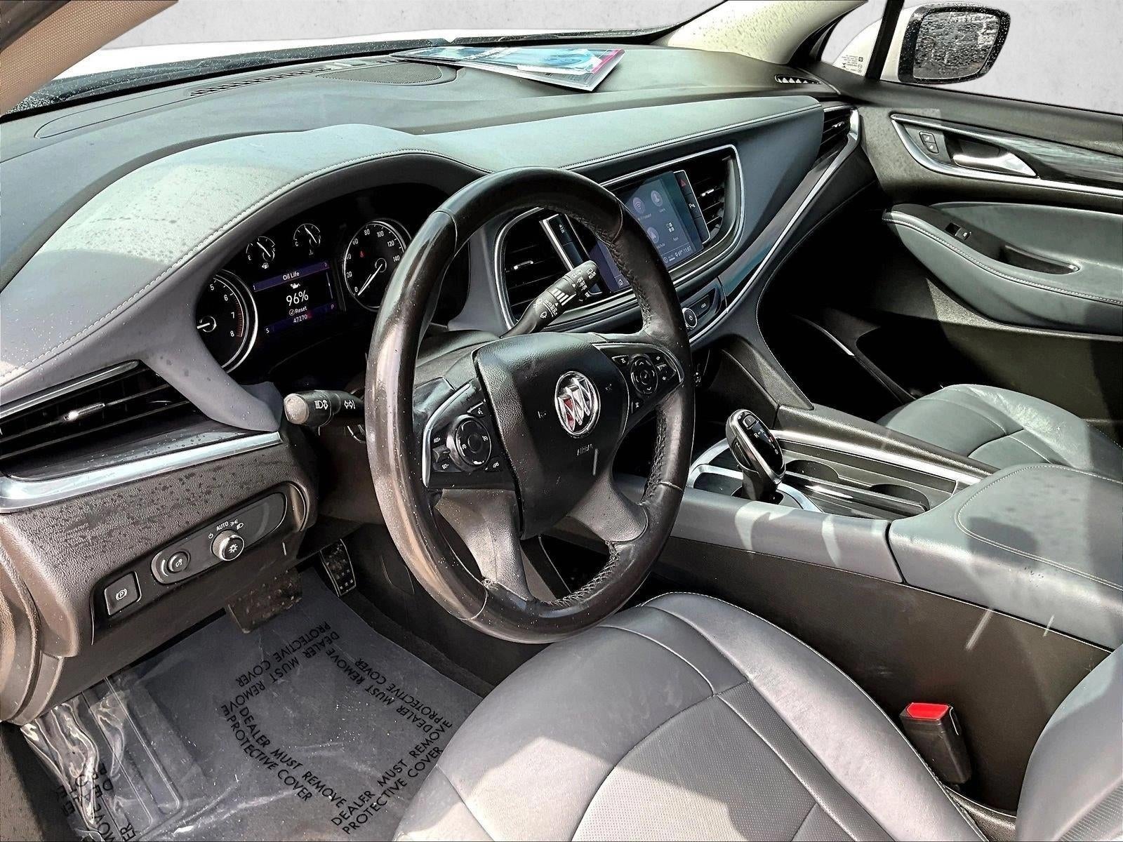 2021 Buick Enclave Essence