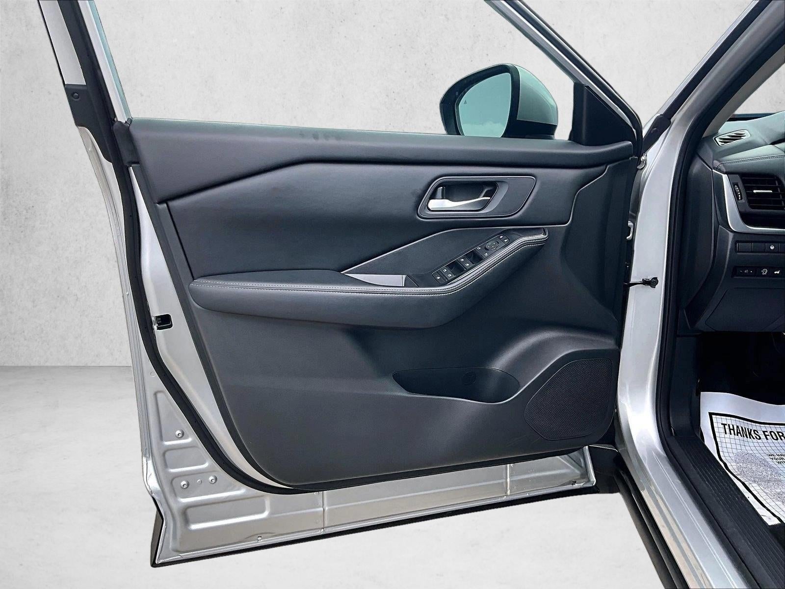 2024 Nissan Rogue SV FWD