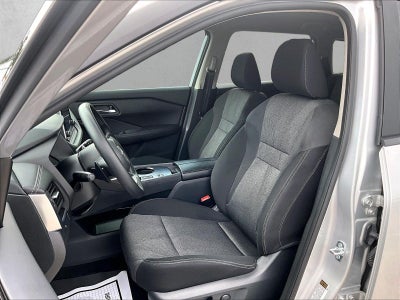 2024 Nissan Rogue SV FWD