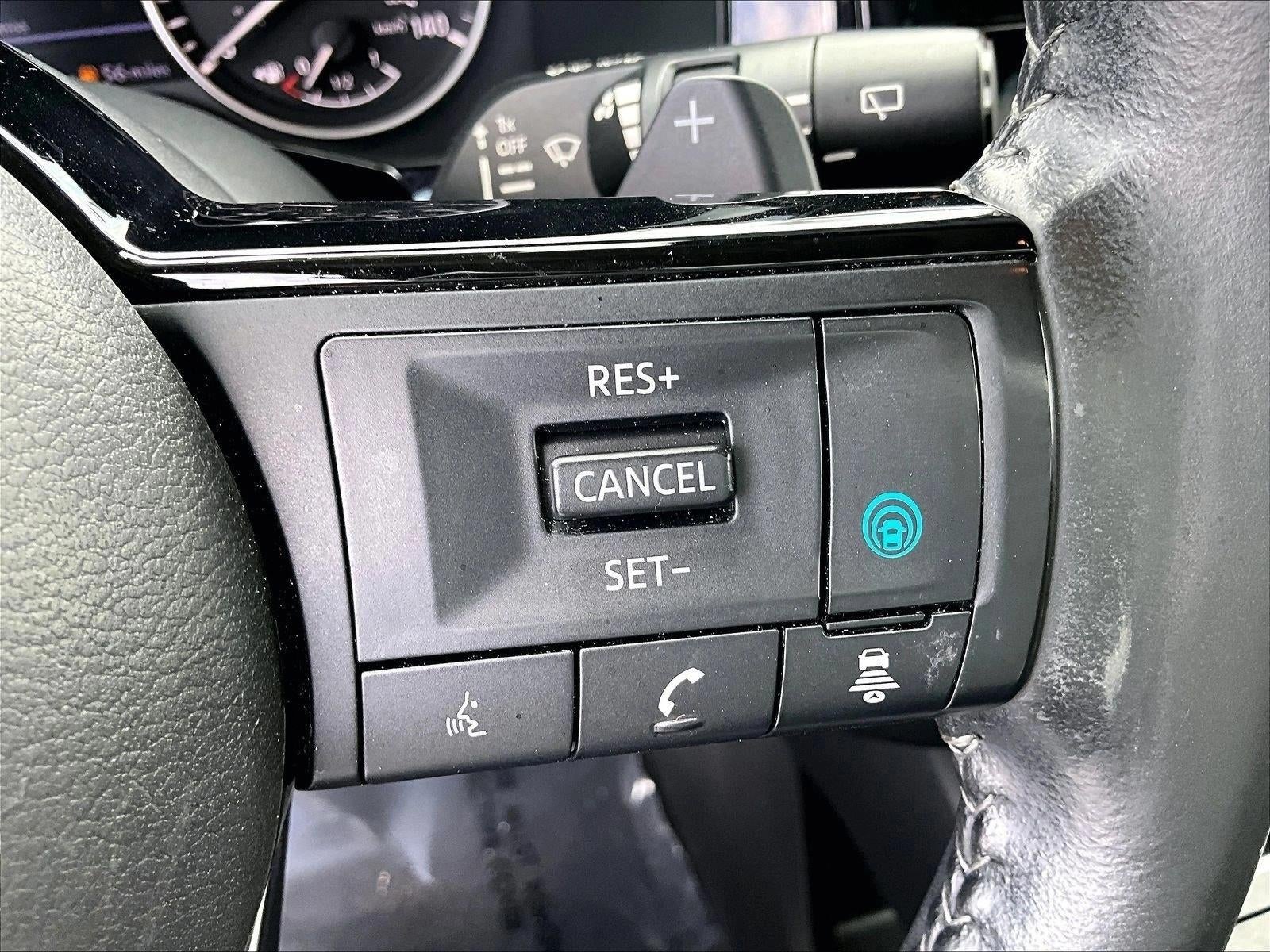 2022 Nissan Pathfinder SV 2WD