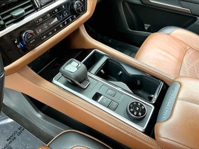 2024 Nissan Pathfinder Platinum 4WD