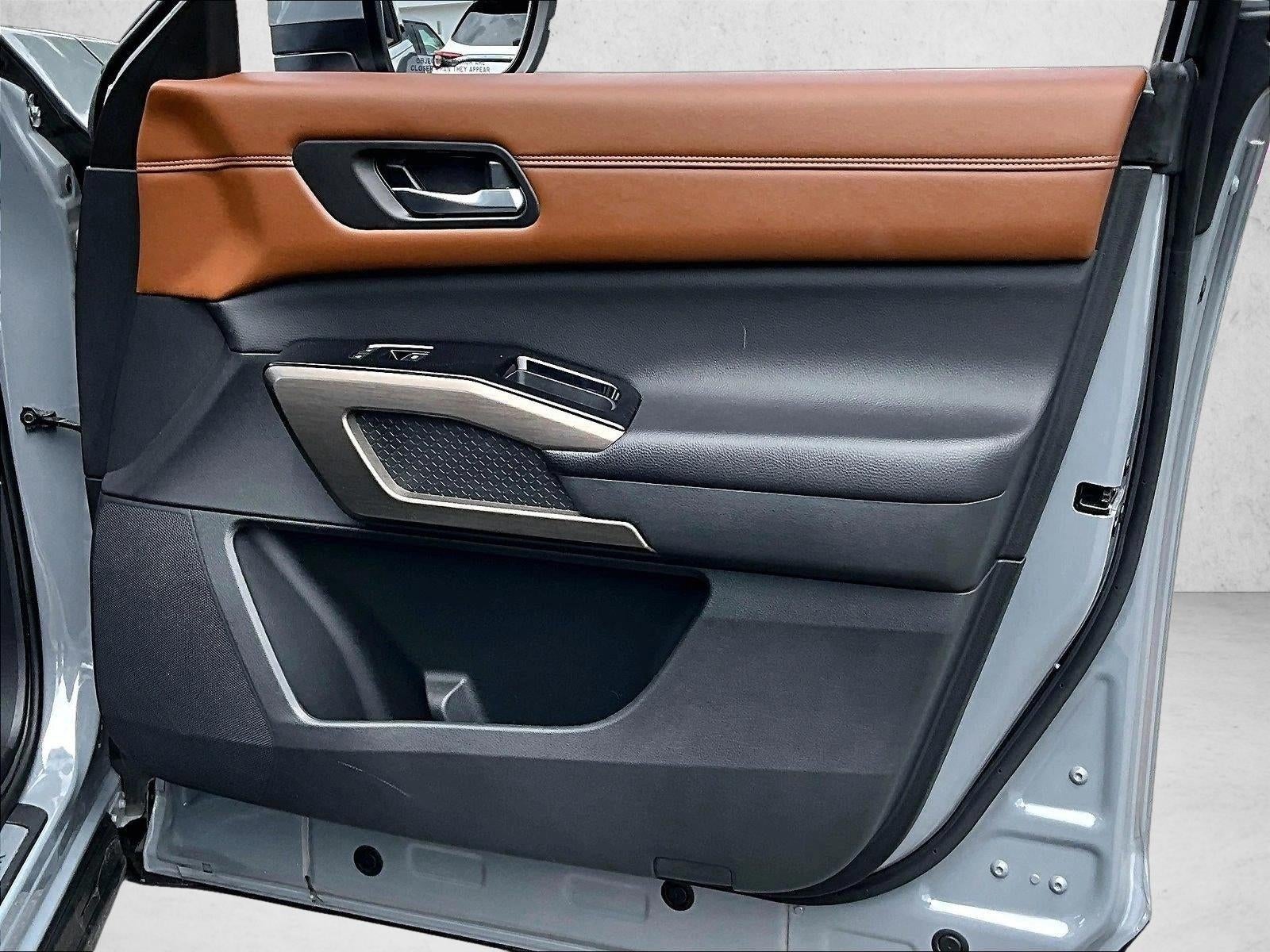 2024 Nissan Pathfinder Platinum 4WD