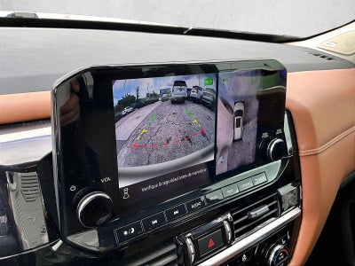 2024 Nissan Pathfinder Platinum 4WD
