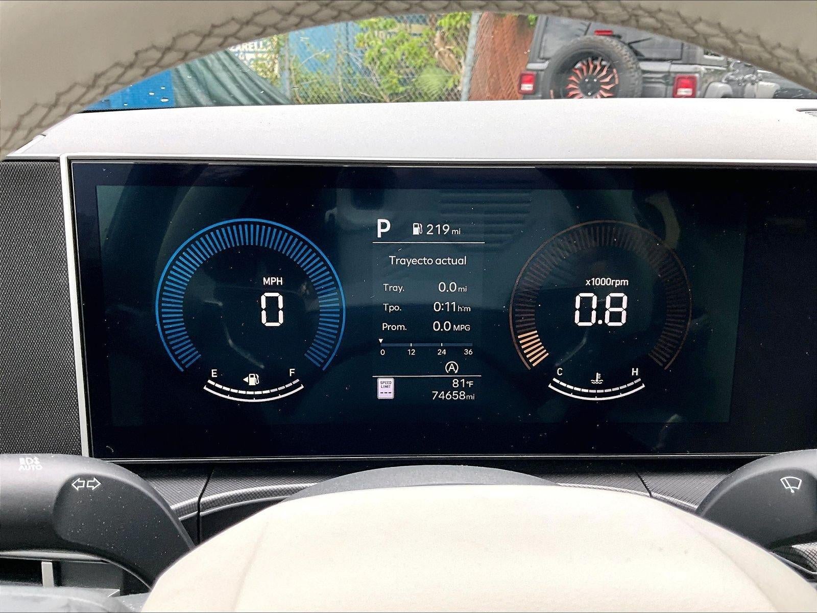 2025 Hyundai Santa Fe SE