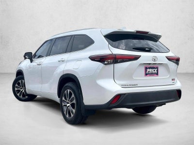 2024 Toyota Highlander XLE