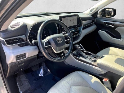 2023 Toyota Highlander Limited