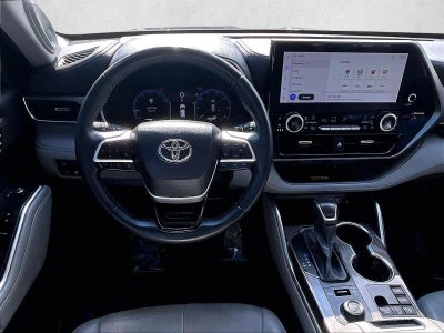 2023 Toyota Highlander Limited