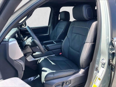 2026 Toyota Tundra Limited CrewMax 5.5' Bed