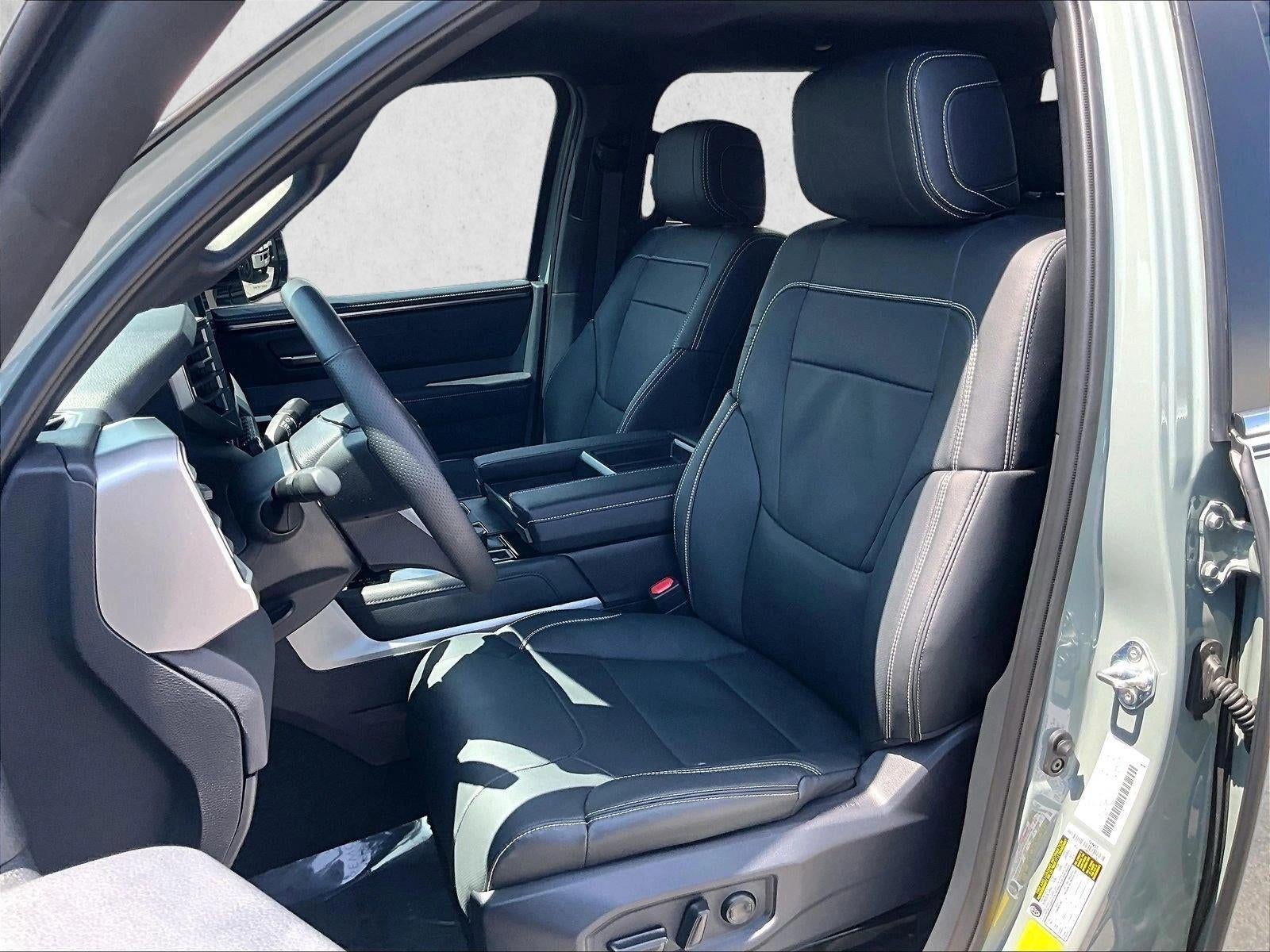 2026 Toyota Tundra Limited CrewMax 5.5' Bed