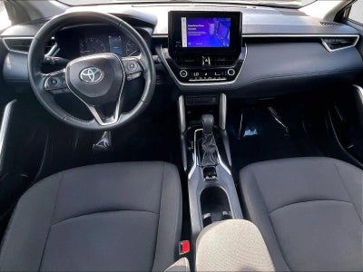 2025 Toyota Corolla Cross LE