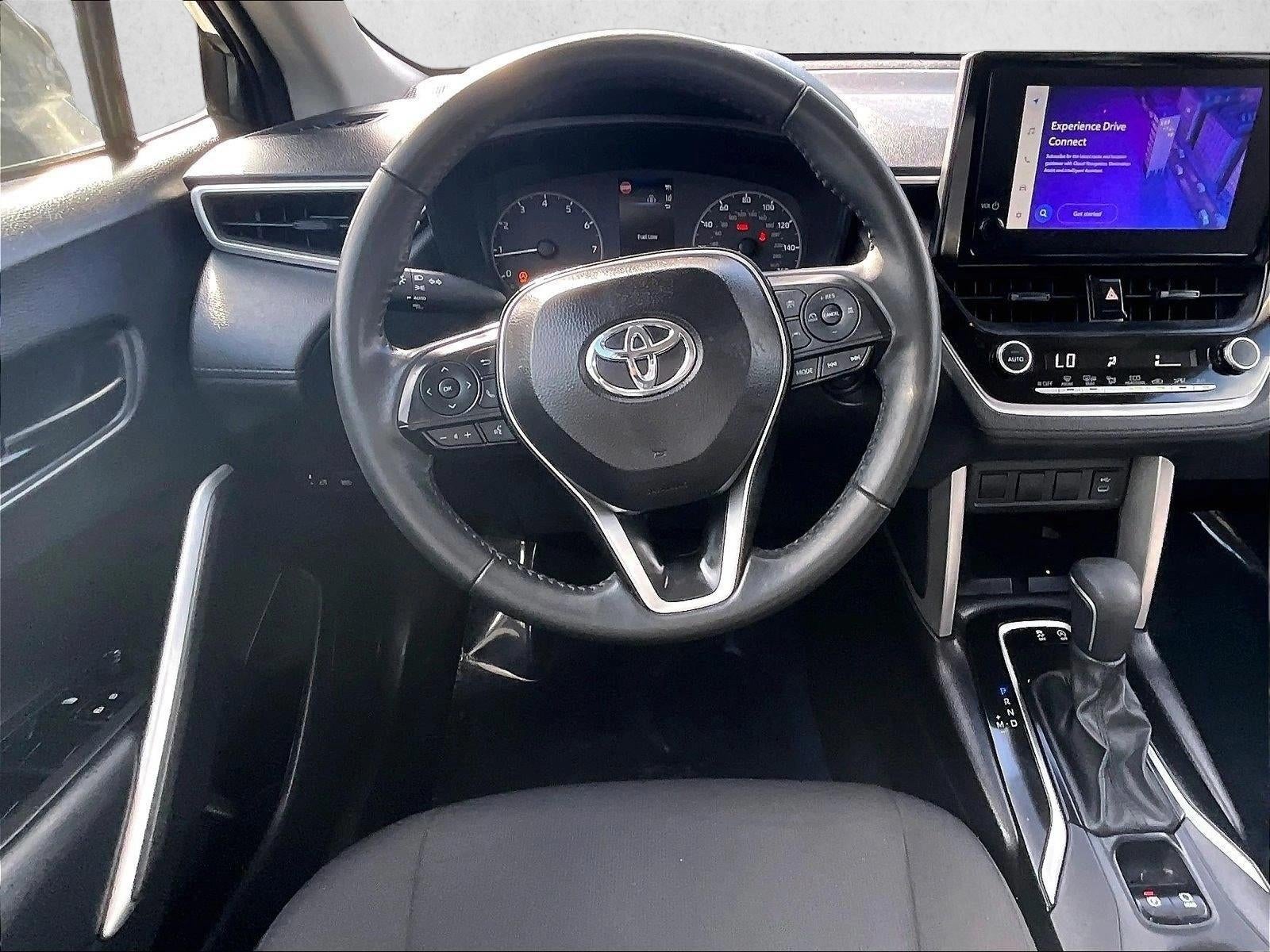 2025 Toyota Corolla Cross LE