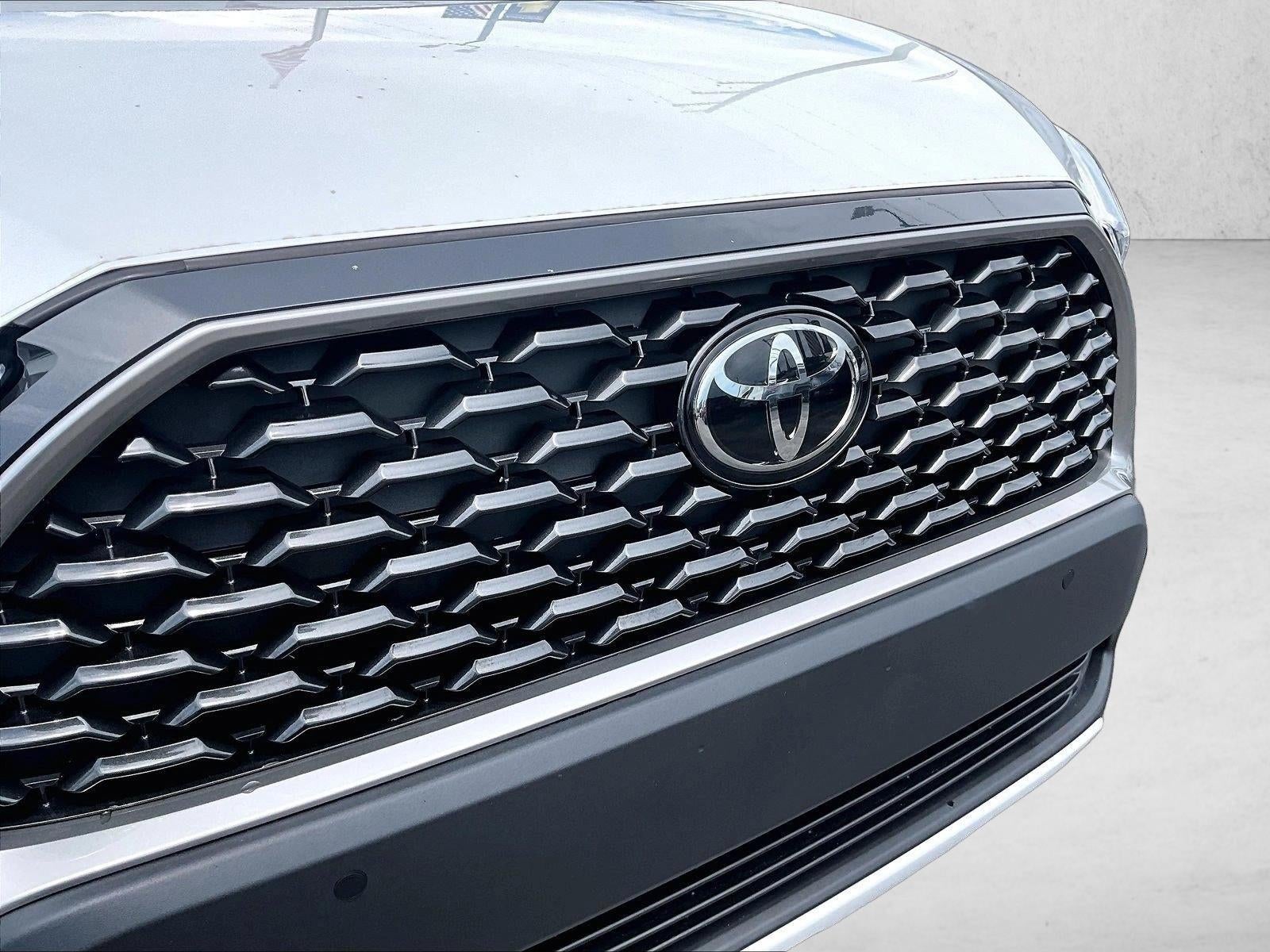 2023 Toyota Corolla Cross XLE