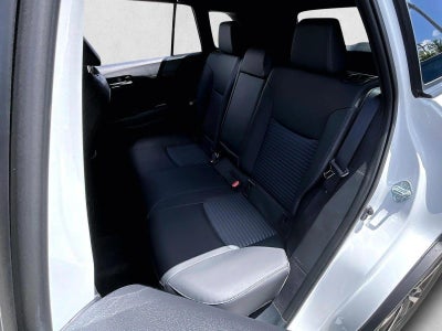 2025 Toyota Corolla Cross Hybrid XSE