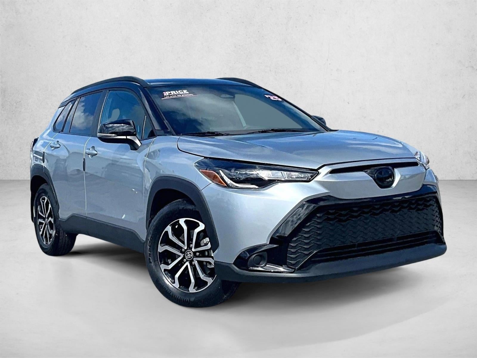 2025 Toyota Corolla Cross Hybrid SE
