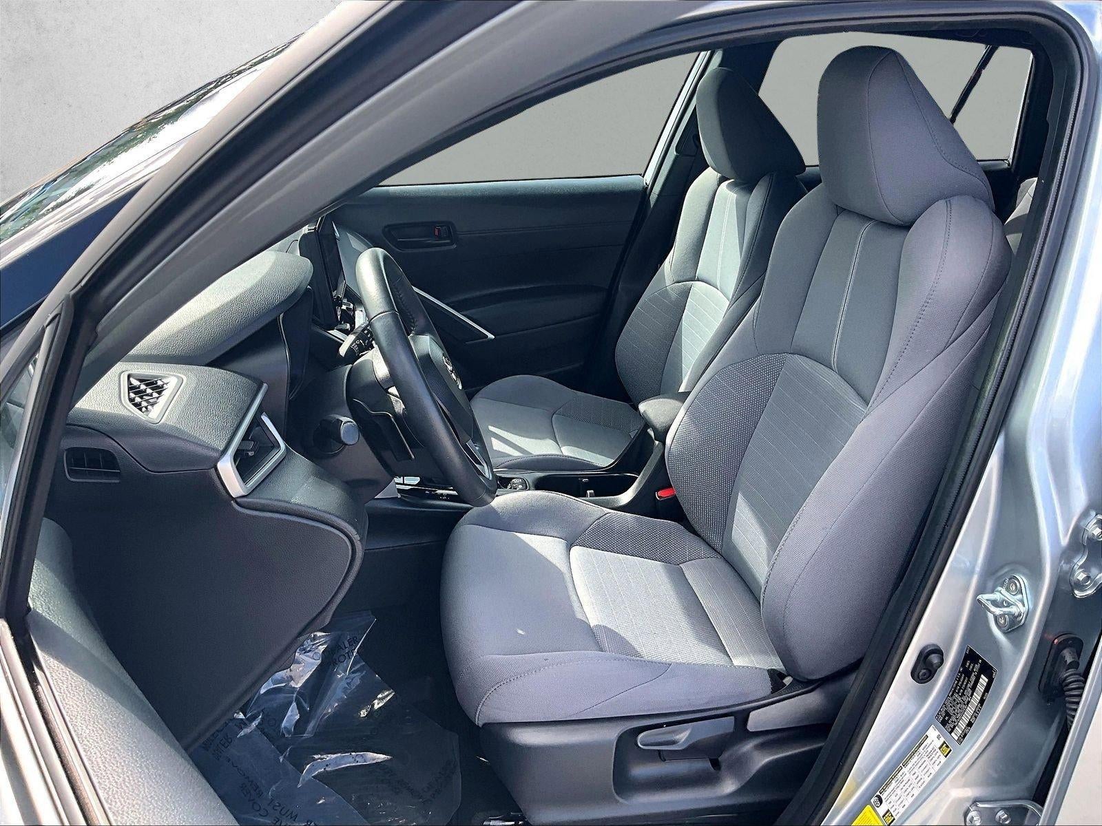 2025 Toyota Corolla Cross Hybrid SE