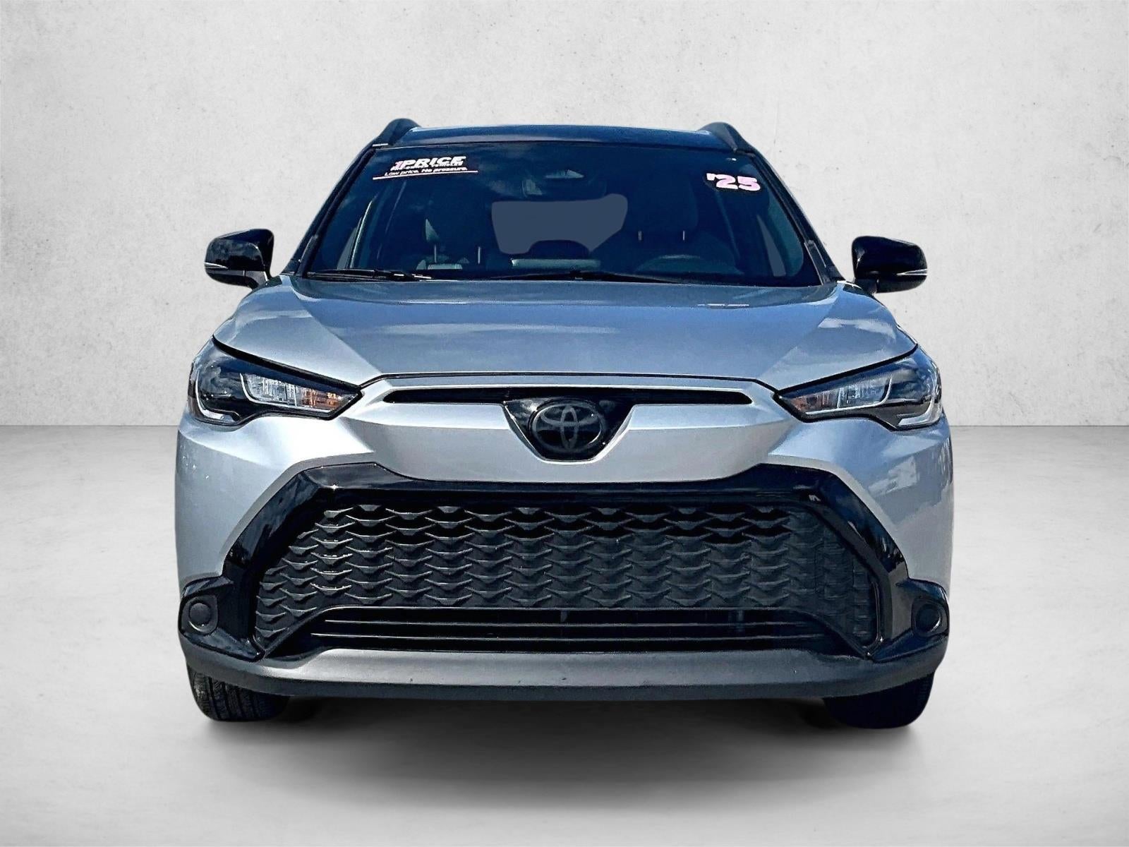 2025 Toyota Corolla Cross Hybrid SE