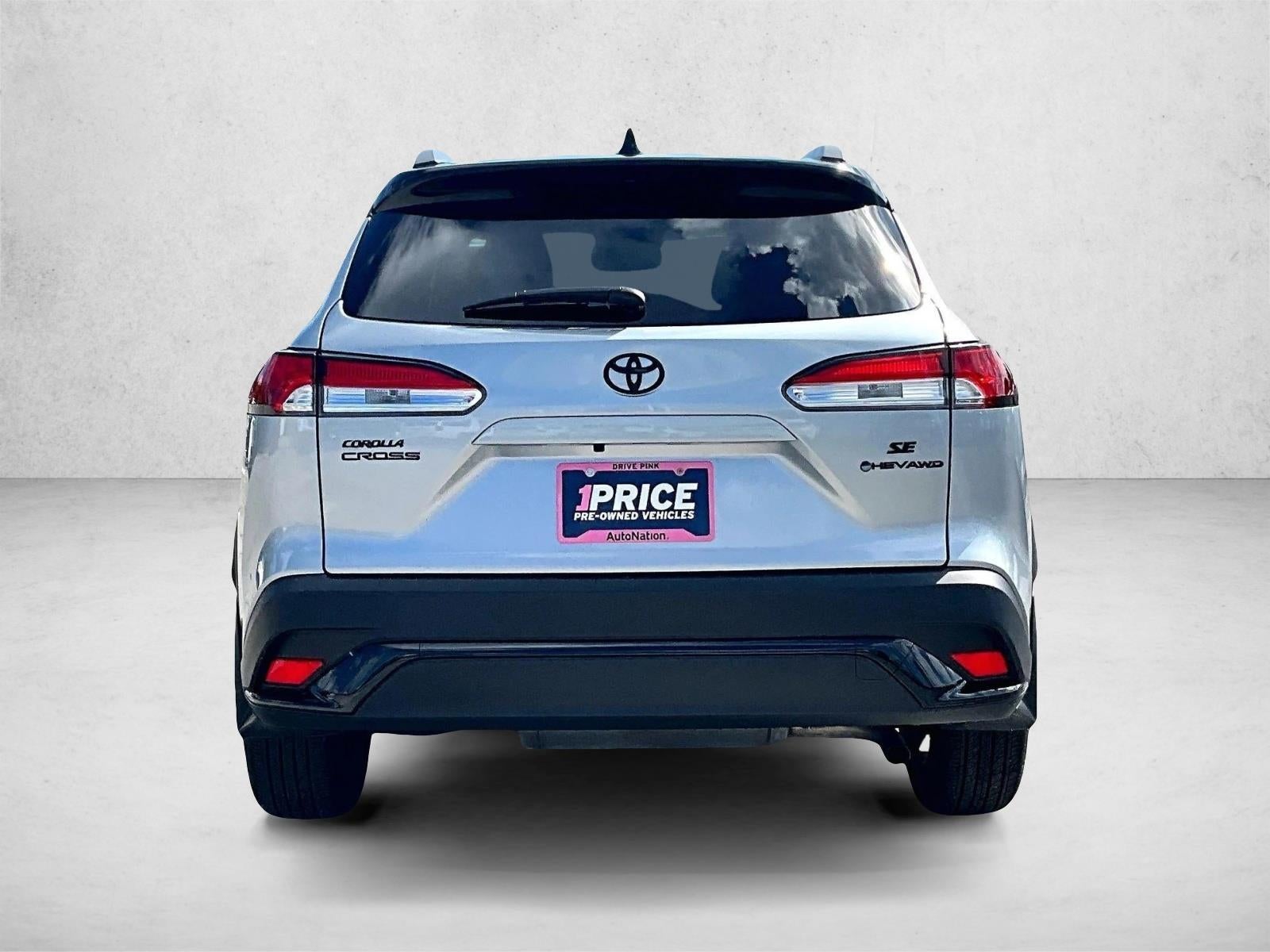 2025 Toyota Corolla Cross Hybrid SE