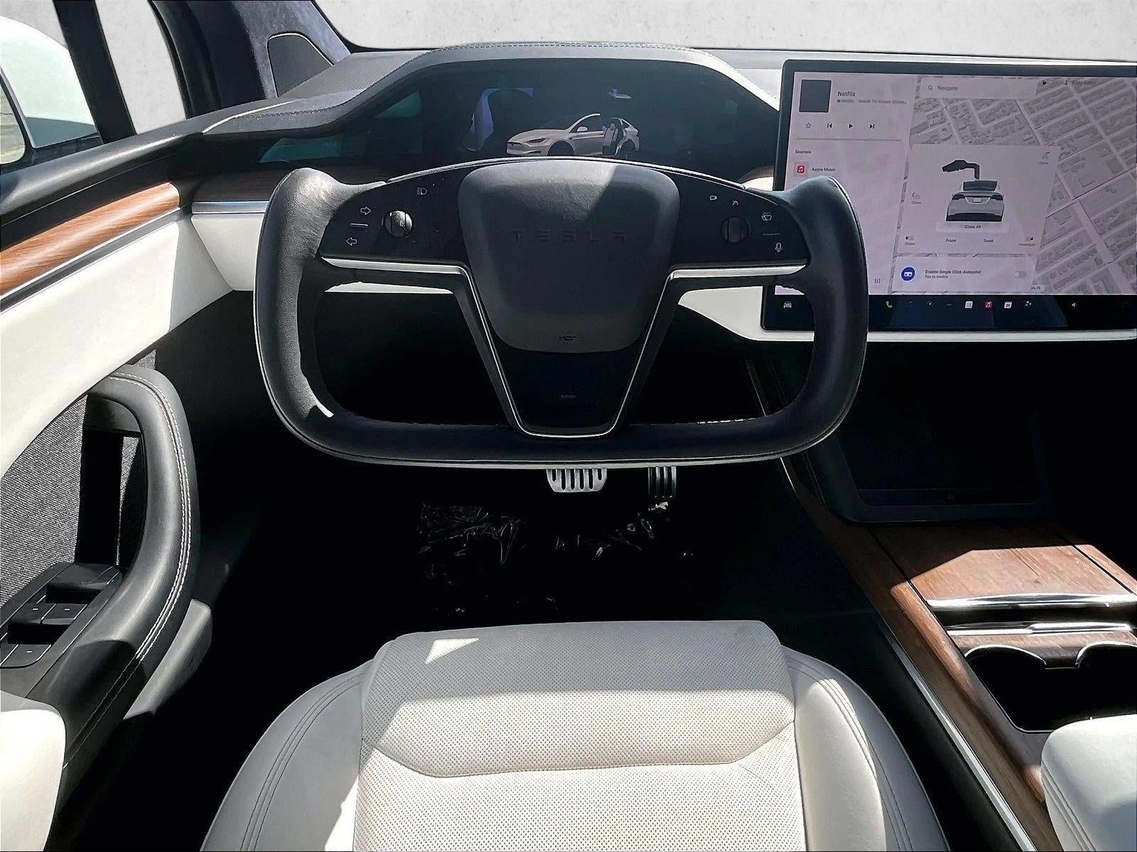 2023 Tesla Model X Base