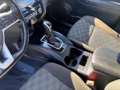 2022 Nissan Rogue Sport SV