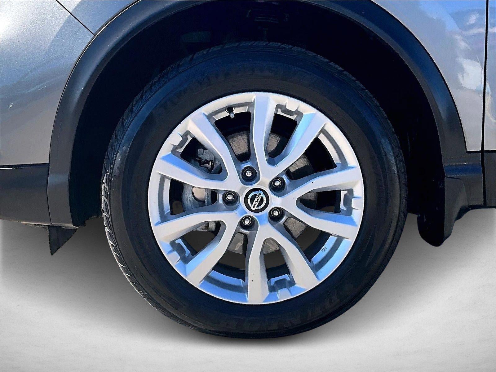 2022 Nissan Rogue Sport SV