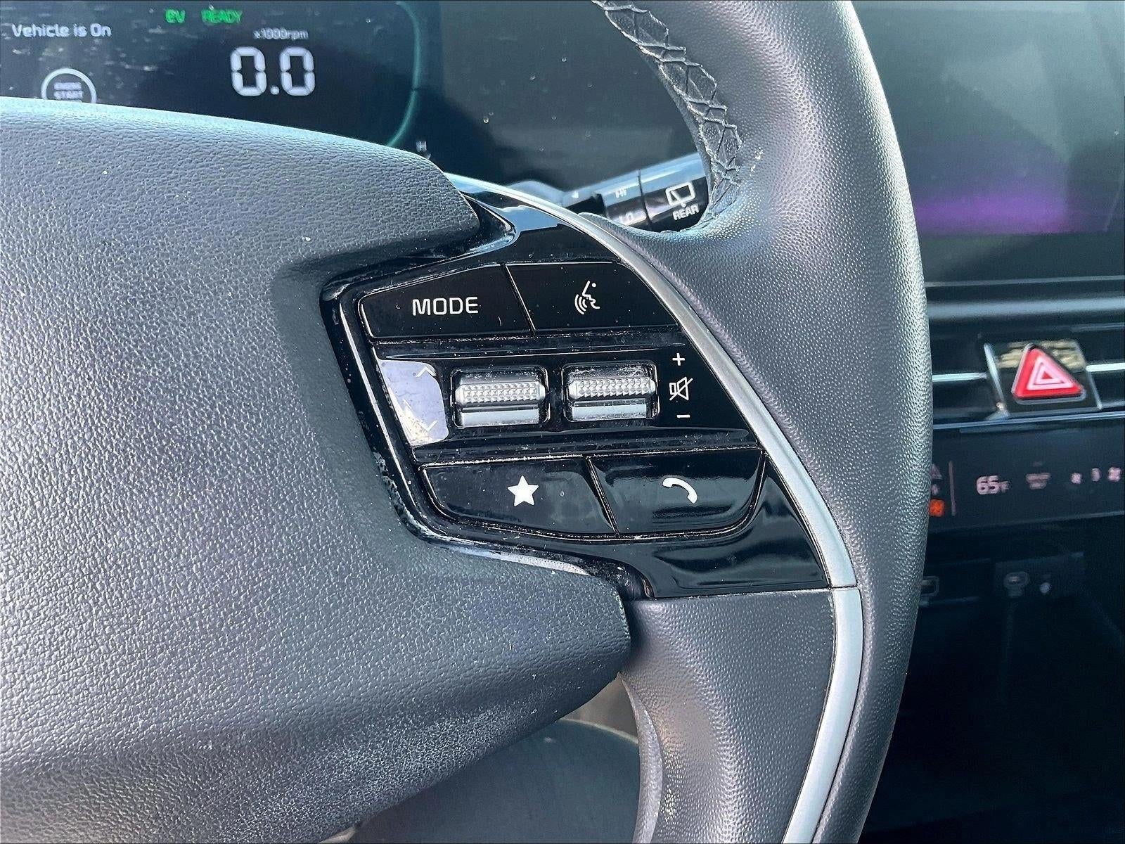 2023 Kia Niro Plug-In Hybrid EX