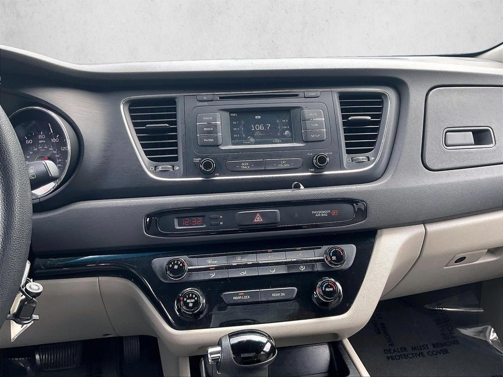 2016 Kia Sedona LX