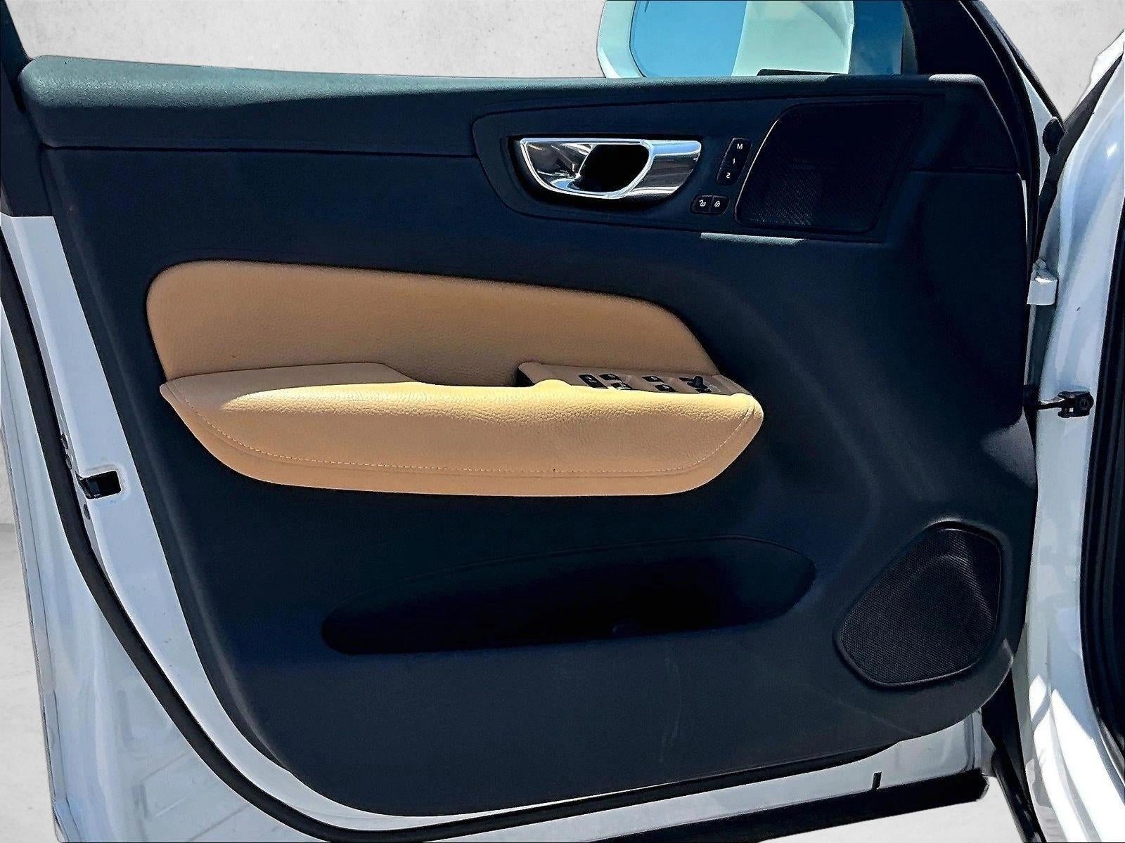 2019 Volvo XC60 T5 Inscription