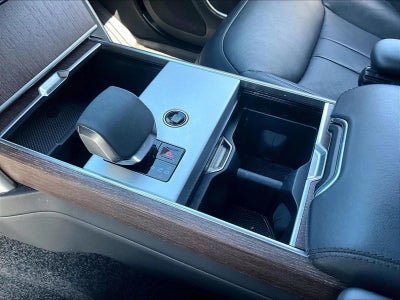 2024 Land Rover Range Rover SE