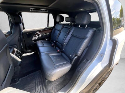 2024 Land Rover Range Rover SE