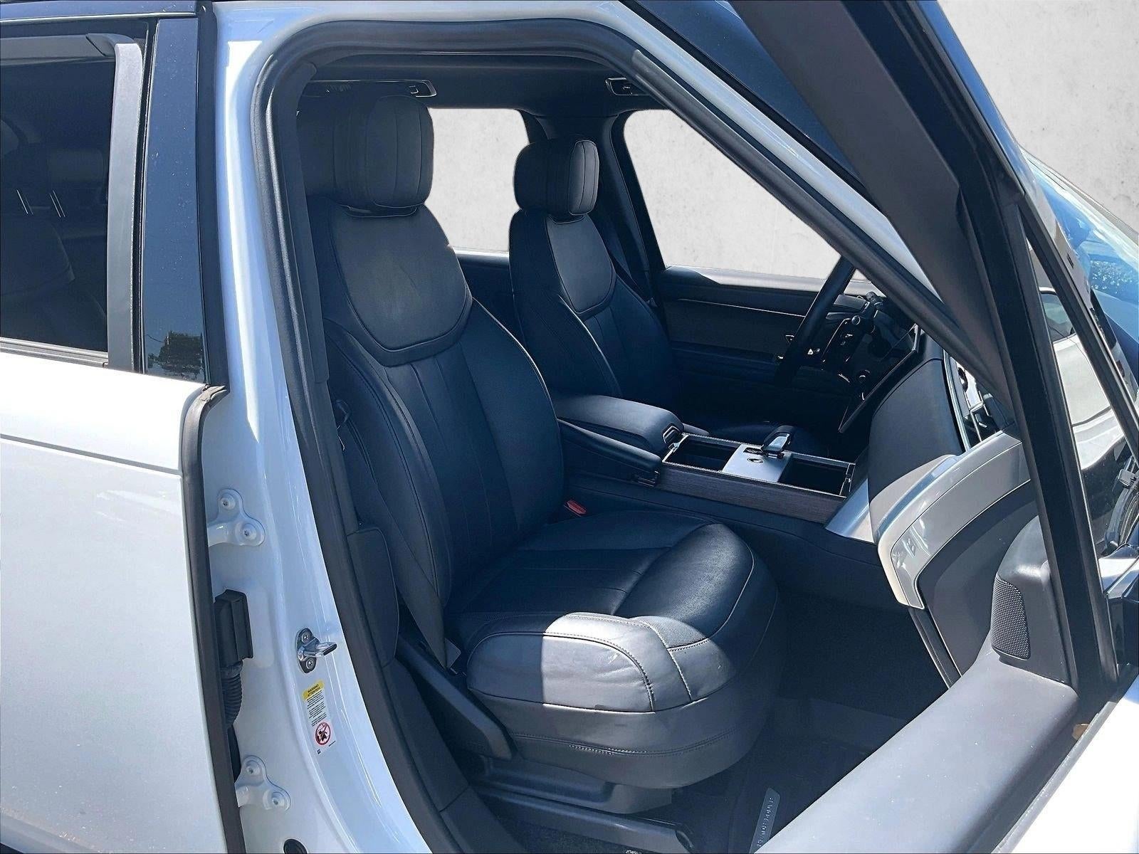 2024 Land Rover Range Rover SE